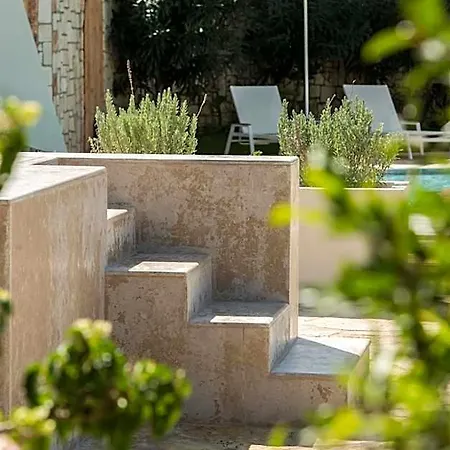 Erietta Hotel