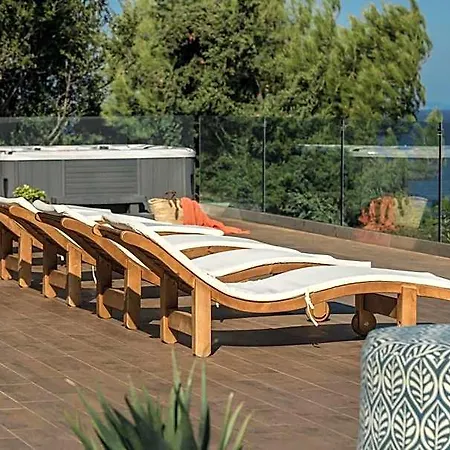 Erietta Lejlighedshotel